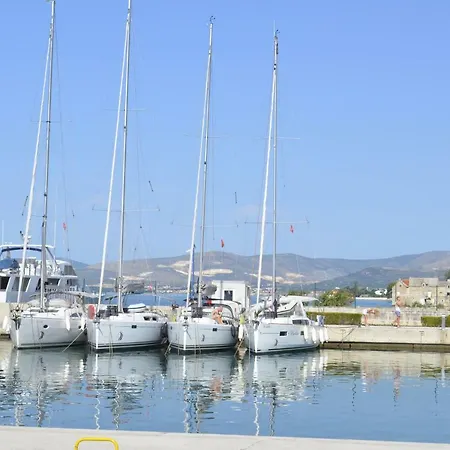 Taras *