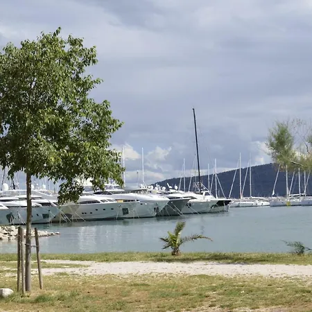 Appartement Taras Kaštela